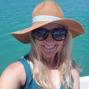 Meet your Posher, Julie